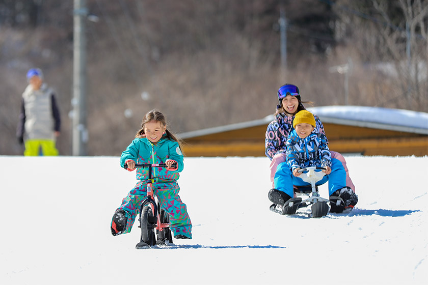 家族でスノーチュービングも楽しめる 「ノルンみなかみスノーランド」