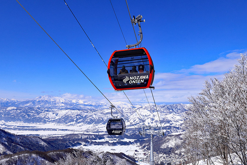 親子セットでリフト券がお得に！「春休みファミリーパック」